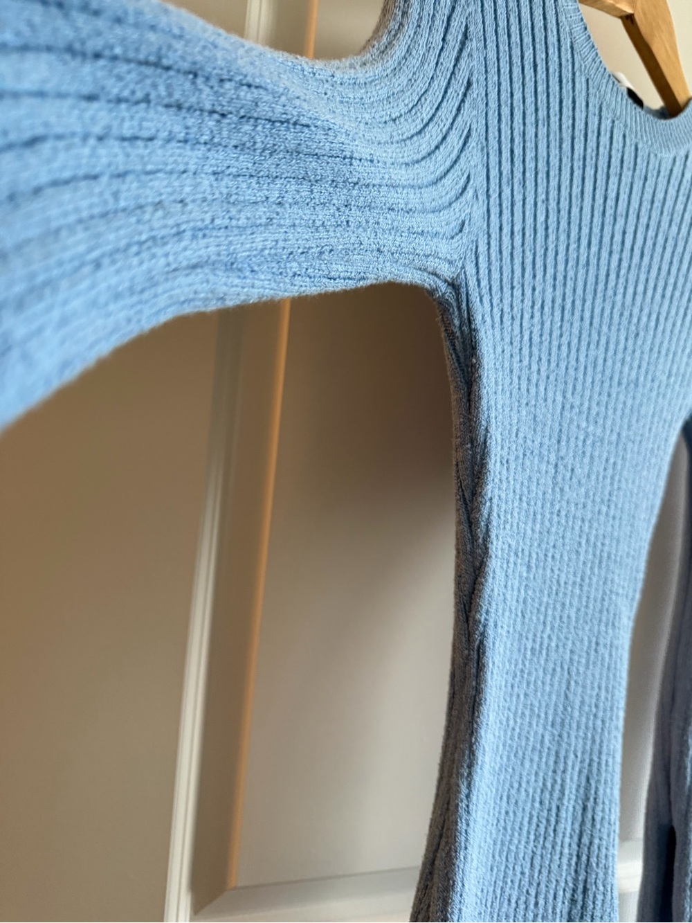Zara Ribbed Knit Dress - Picture 6 of 10
